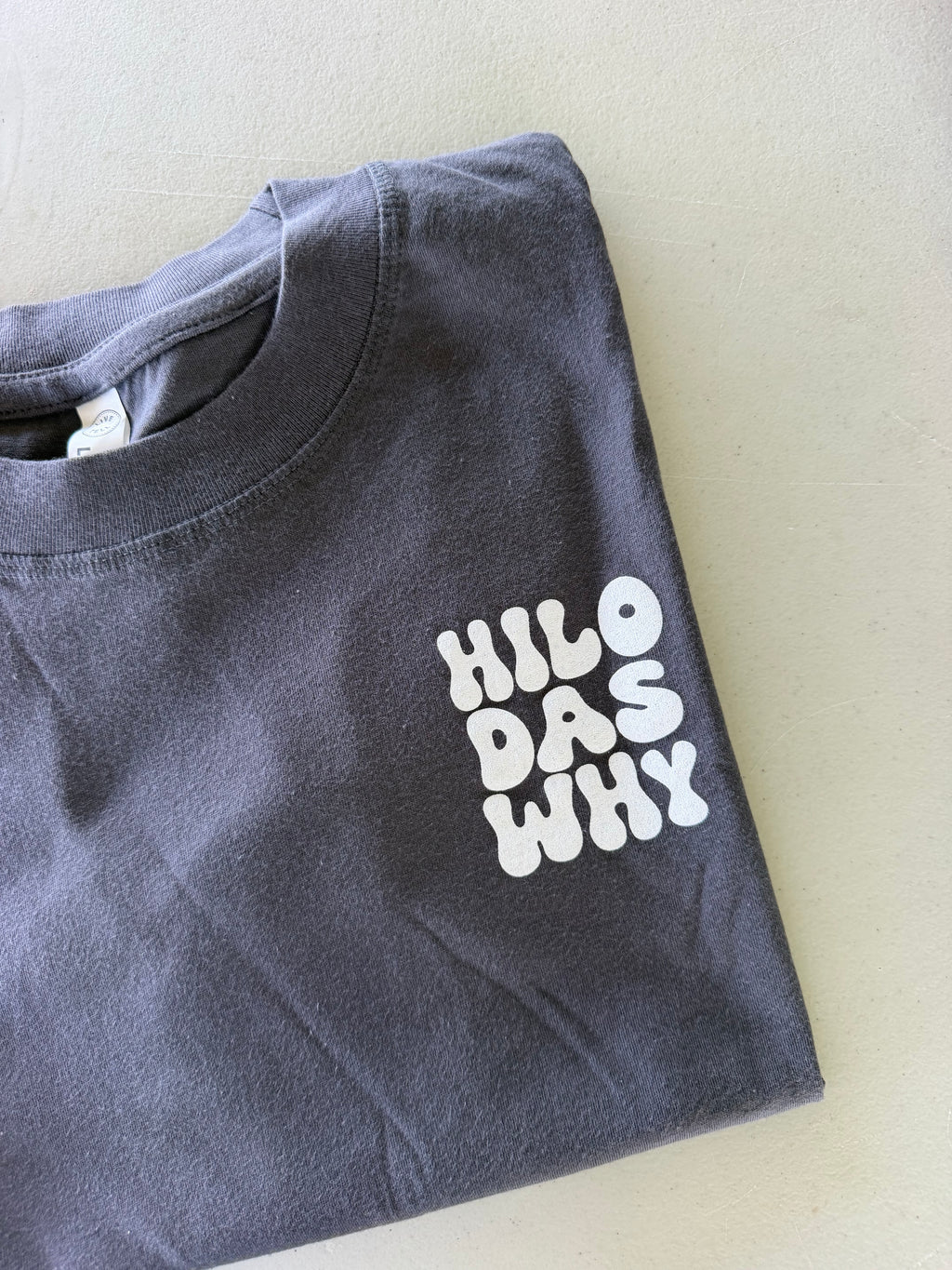 "Hilo das why RETRO" (Women's Boxy Tee)