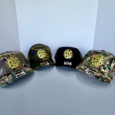 "Hilo das why - Circle" Trucker Hats